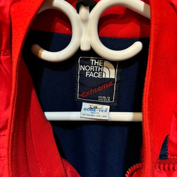 Vintage North Face Red Goretex Ski Jacket - Picture 3 of 5